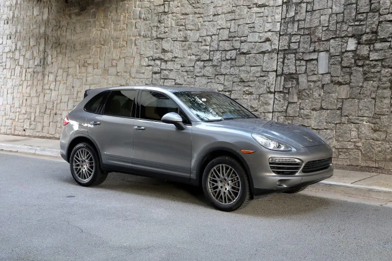 ПОРШ PORSCHE Cayenne сотилади мошина