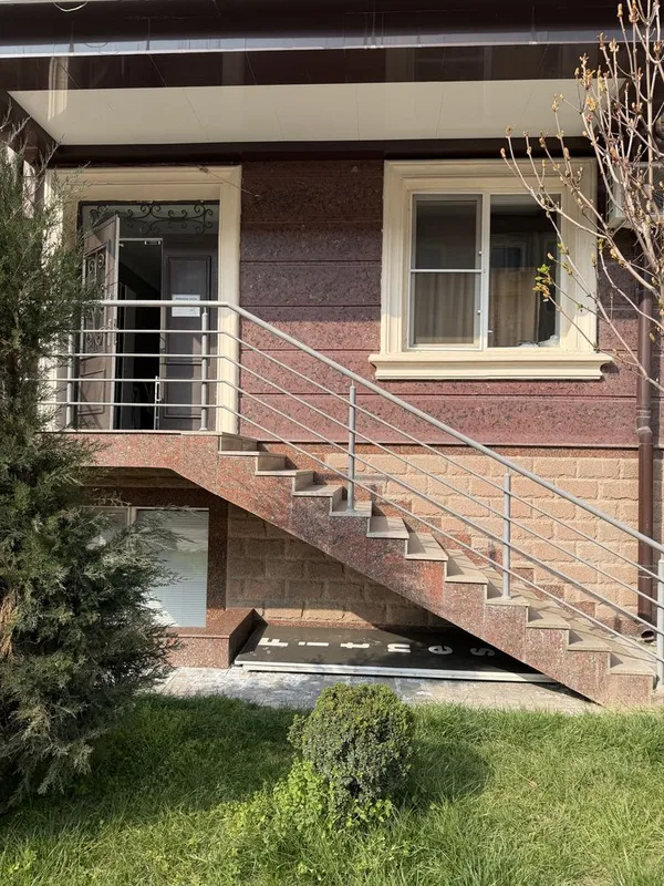 Сдается коммерческое пом. Габус. 1 этаж 112 кв.м. на Алайском