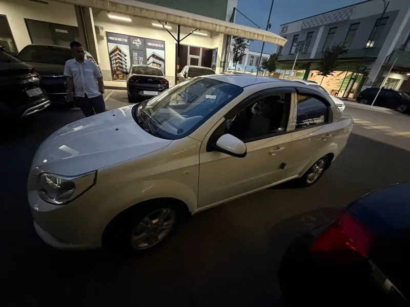 Nexia 3 2022 4-Poz Avtomat Full Xolati A'lo Avto Kredit 300$ bilan! — фото 1