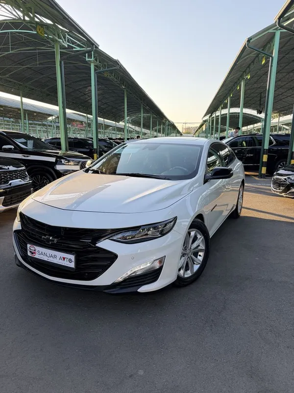 Malibu 2 XL 2024 bir qol 2 Malibu 2 XL 2024 bir qol 2