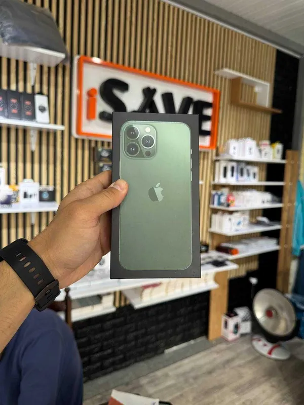 iPhone 13 Pro Max 256GB — фото 1