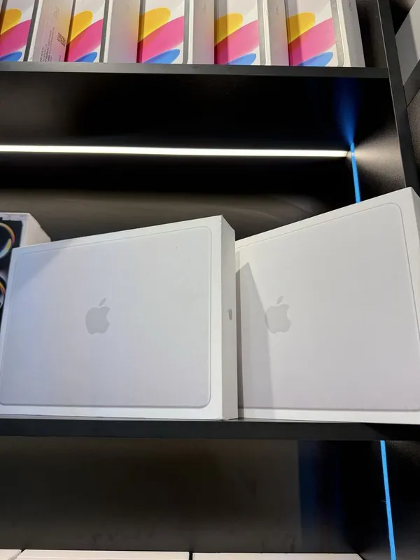 Macbook Neo 8/256 — фото 1