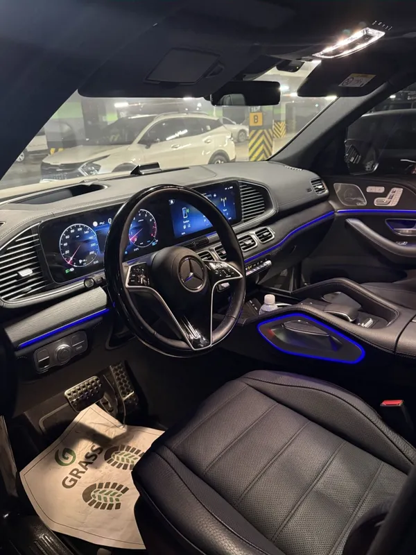 Mercedes Benz GLS 450 FULL Pozitsiya SROCHNA Sotiladi — фото 3