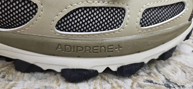 Привозные кроссовки adidas 4 Привозные кроссовки adidas 4