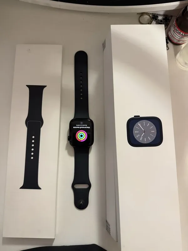 I watch 8 series 1 I watch 8 series 1