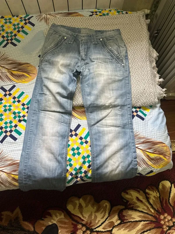 Продаеться мужеские брюки 1