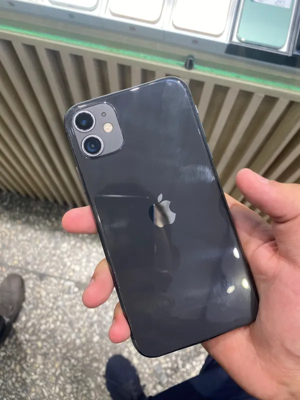 iPhone 11 1 iPhone 11 1