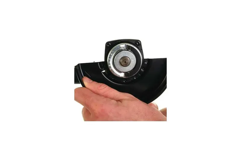 Углошлифовальная машина Milwaukee AG 10-115 EK 3 Углошлифовальная машина Milwaukee AG 10-115 EK 3