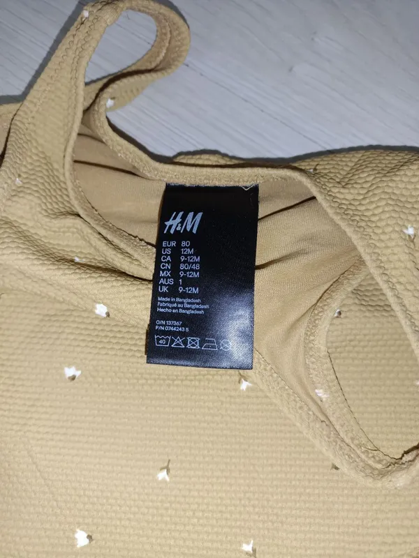 Детский купальник H&M (9–12 месяцев, 80 см) Продам детский купальник ф — фото 1