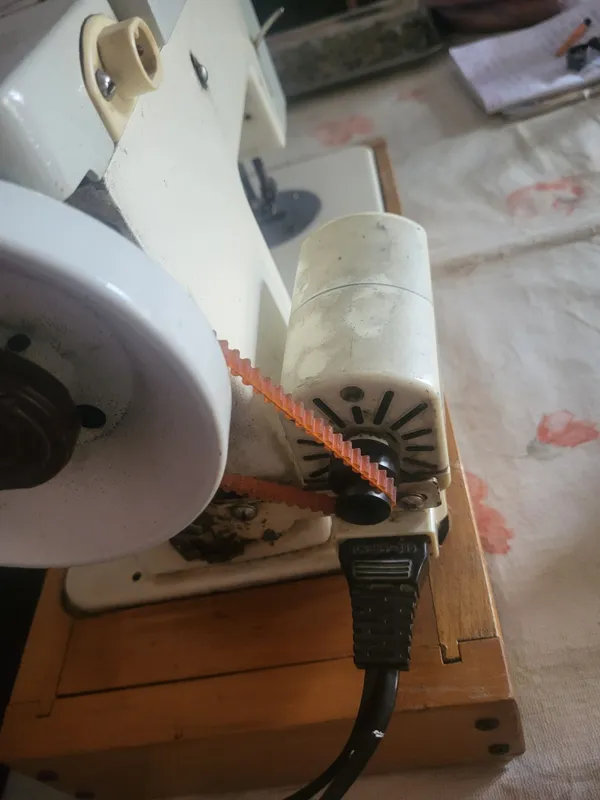 Chayka 134A tikuv mashinasi 5