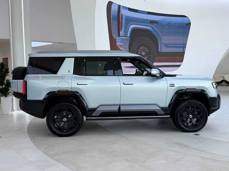 DENZA B8 Astana motors denza sergeli 7 DENZA B8 Astana motors denza sergeli 7