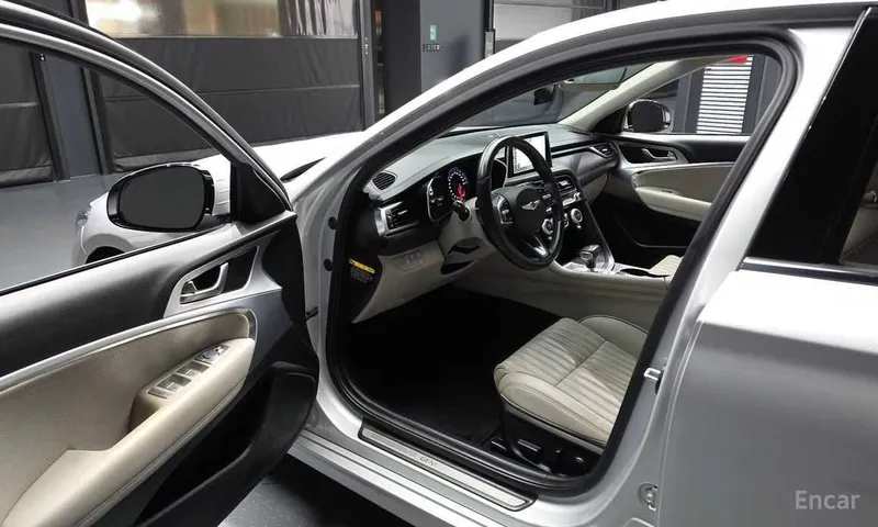 Genesis G70 2.0T 6 Genesis G70 2.0T 6