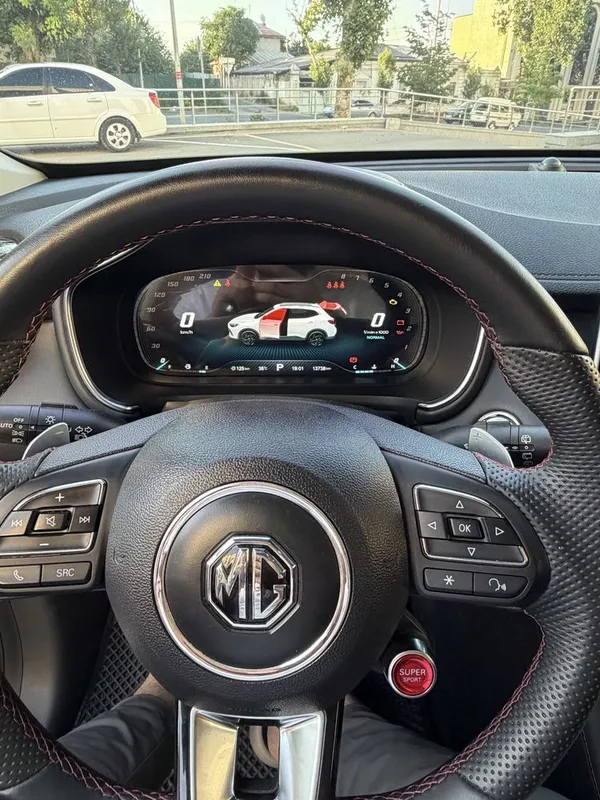 MG MOTORS HS20t в отличном состоянии 6
