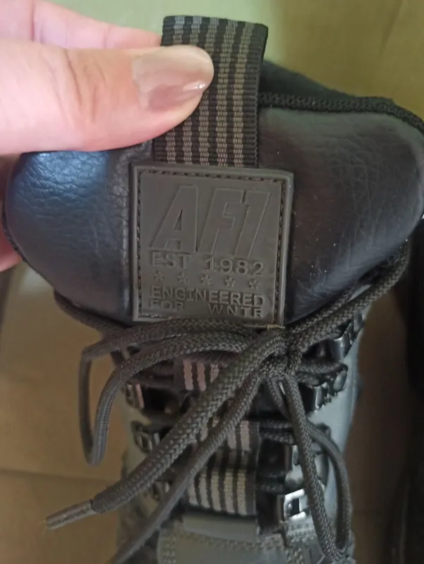 Высокие кроссовки Nike — фото 4