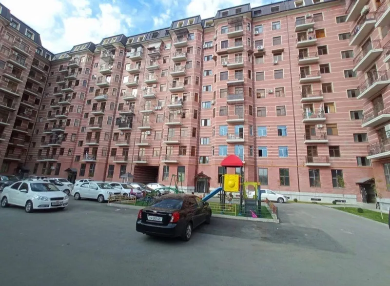 Lisunova massivi 2 xonali ijara 8