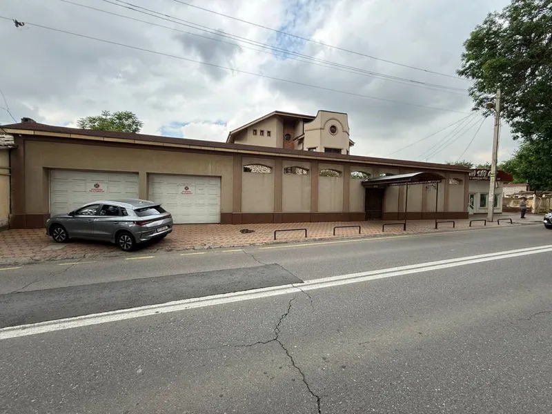 УРАГАН МЕСТО! БОМБА ЖОЙ! Вдоль Дороги! 8,9 сот - МВД КОРЗИНКА 30м