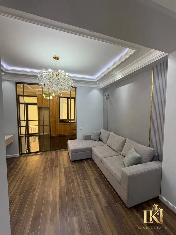 Продаётся 2-комнатная квартира в ЖК Askiya City 1