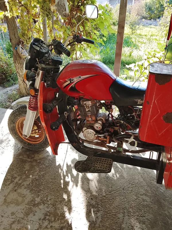 Lochin moto sotiladi 2 Lochin moto sotiladi 2