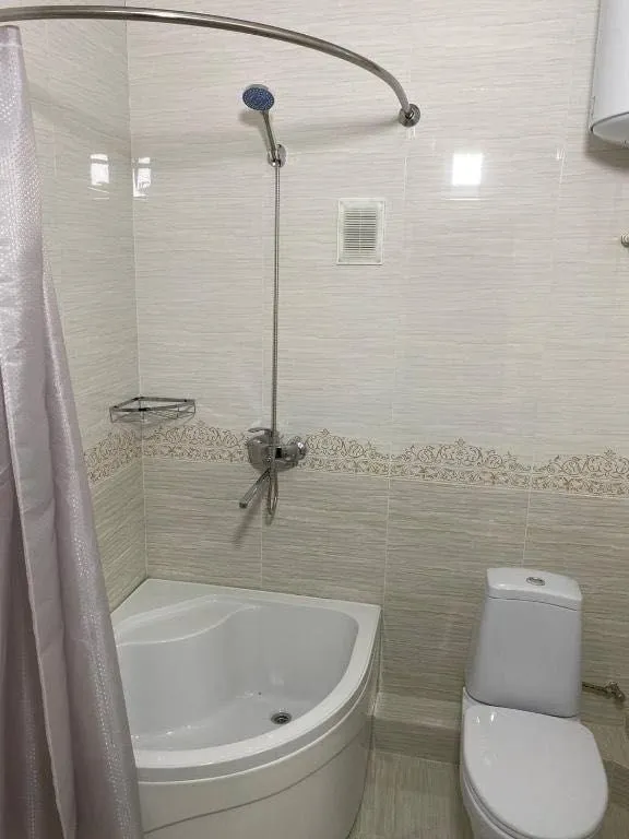 Green Apple Guest House — номера посуточно, завтрак включён — фото 4
