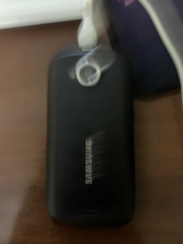 Samsung GT-S5560 1 Samsung GT-S5560 1