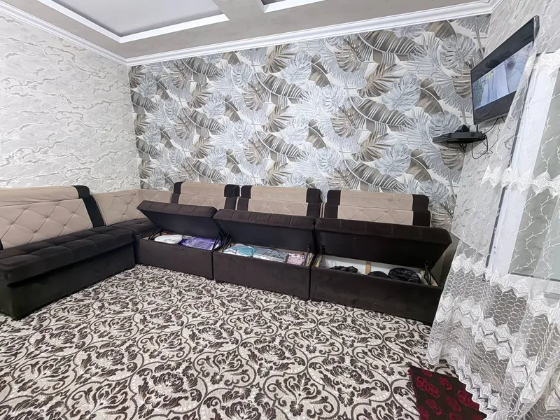 Продается уголок диван 5