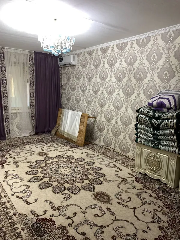 Квартира сотилади 3 хонали беш эташкан 4 каватида.