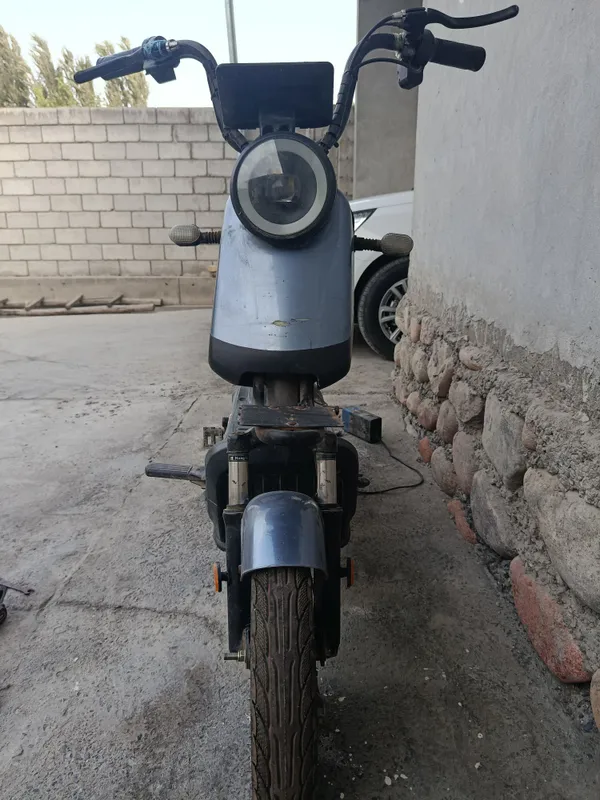 Продаётся, цену обсудим — по цене, которую вы назовёте 1