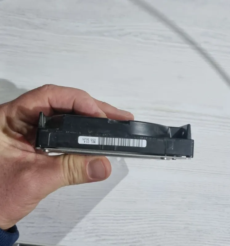 Жесткий диск Western Digital HDD 4TB — фото 2