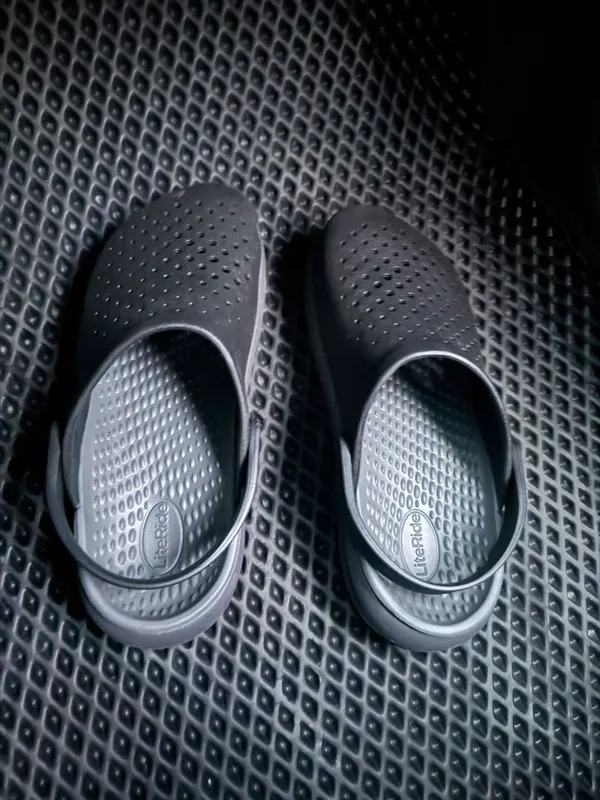 Crocs — фото 1