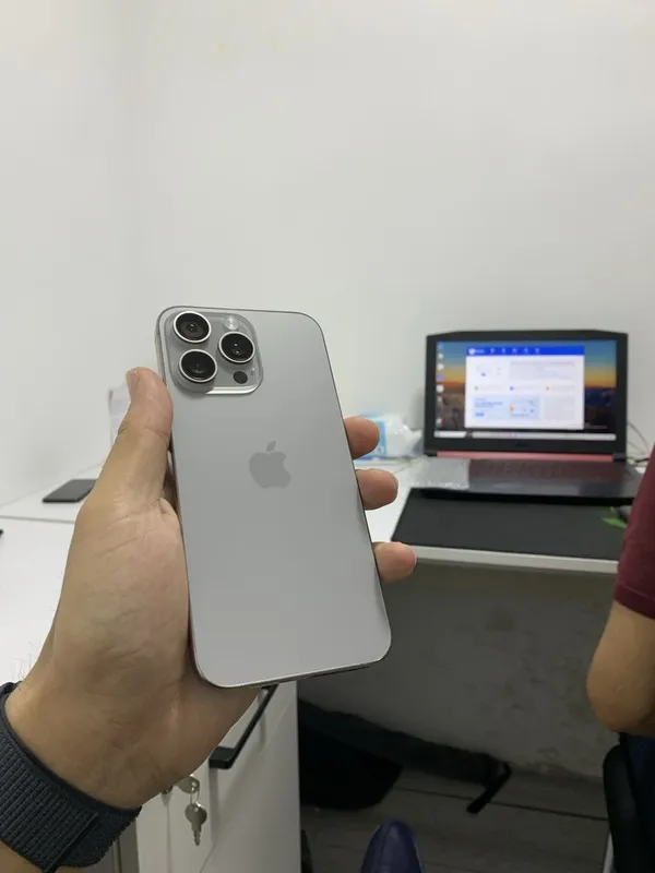 Iphone 15ProMax 256 GB 100% Natural