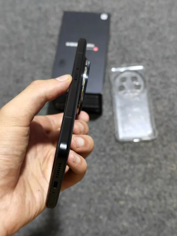 Xiaomi 14 ultra 12/256 в идеальном состоянии 3 Xiaomi 14 ultra 12/256 в идеальном состоянии 3