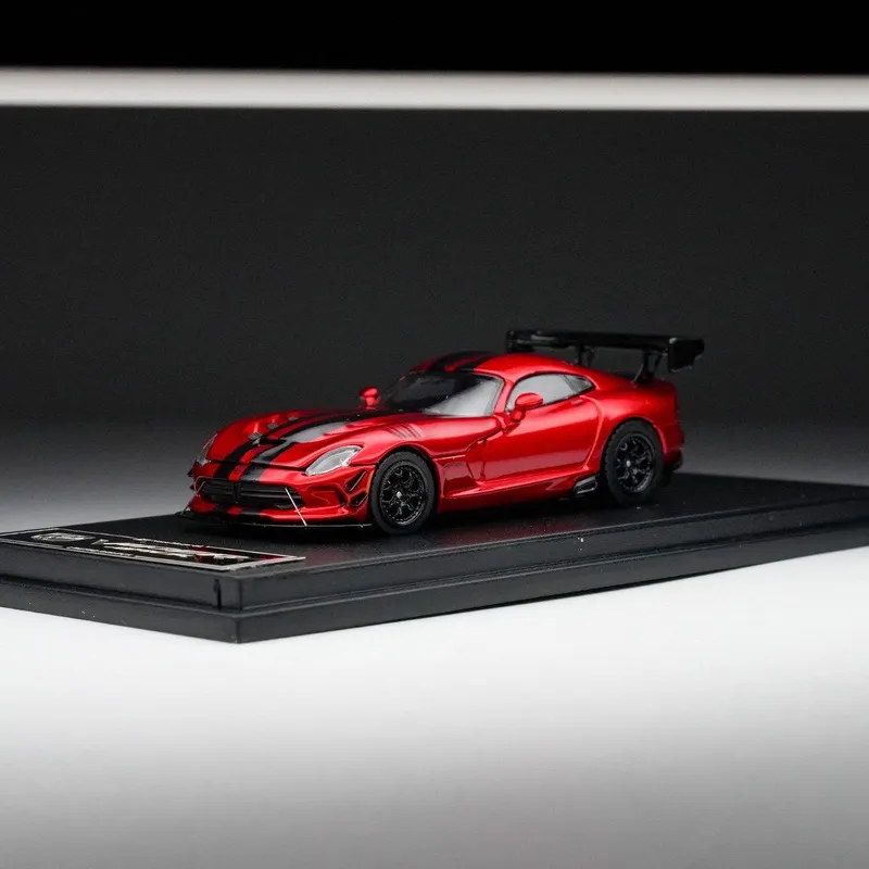 1:64 Dodge Viper SRT машинка игрушка коллекция 4 1:64 Dodge Viper SRT машинка игрушка коллекция 4