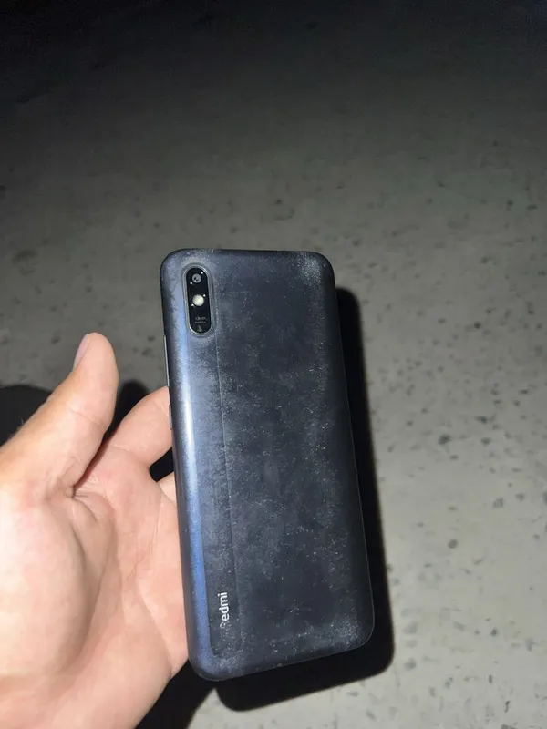 Redmi 9 a holati o’rtacha ekran stiklosi singan karobka dak yoq — фото 3