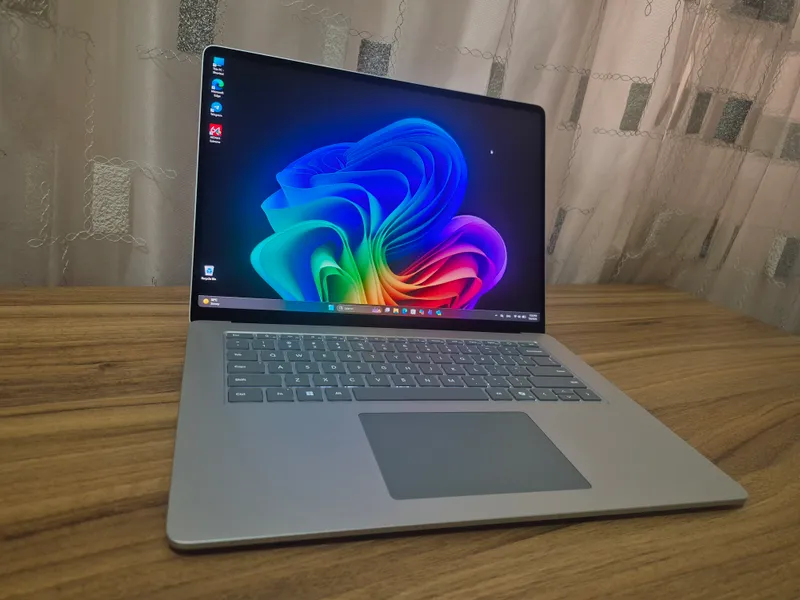 Microsoft Surface Laptop 7 1 Microsoft Surface Laptop 7 1