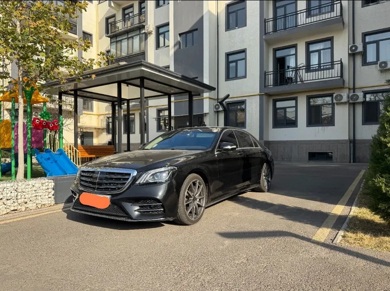 Mercedes-Benz w222