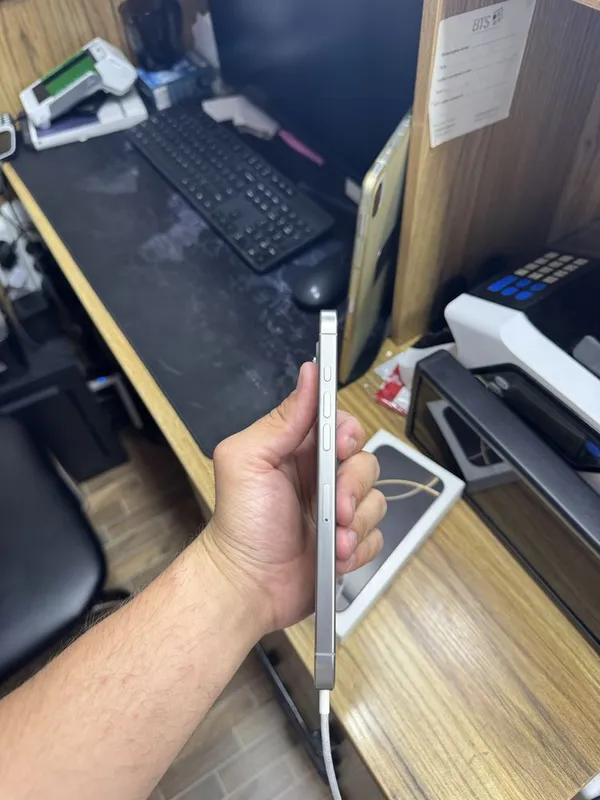 Iphone 16 pro max natural 256 gb — фото 4
