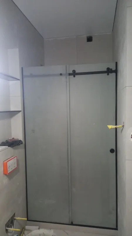 Oynaliy eshik oynaliy dush kabinka 2