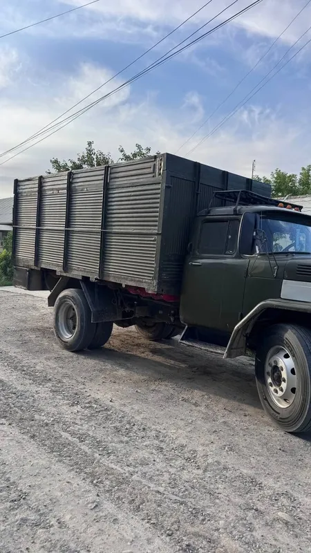 Zil 1984 yil srochna sotiladi 2