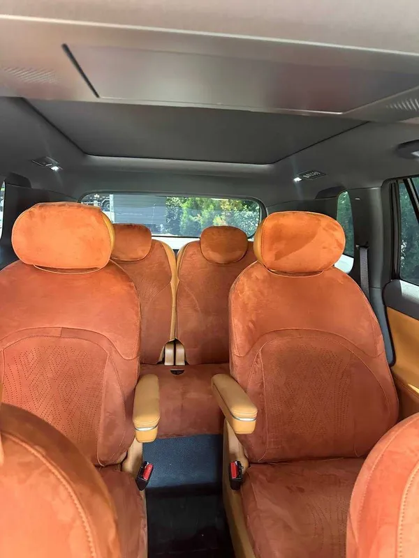 Premium taksi va transfer xizmati — фото 1