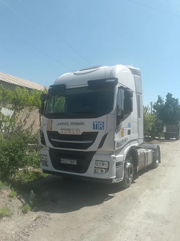 Iveco tgach sotiladi