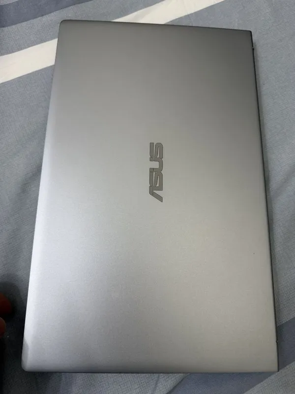 Продается Ноутбук ASUS ZenBook 14 Q407IQ 14.0" Full HD 3 Продается Ноутбук ASUS ZenBook 14 Q407IQ 14.0" Full HD 3