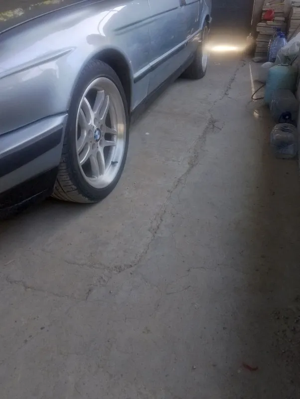Диска балон сотилади R18 37 stil 1 Диска балон сотилади R18 37 stil 1