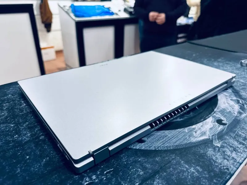 acer Aspiro Go 15 core 3 N355 DDR5 8GB 128GB SSD — фото 4