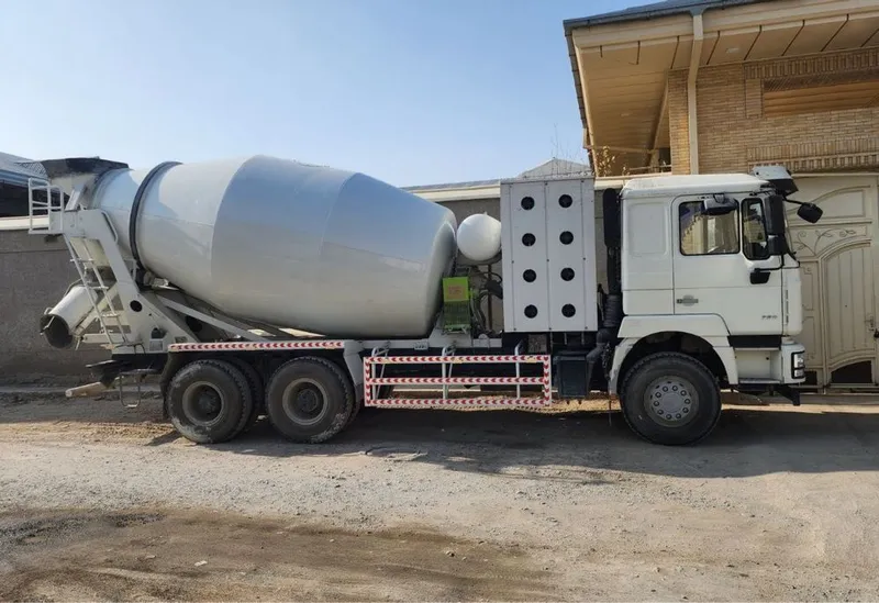 Миксер SHACMAN F3000 сотилади