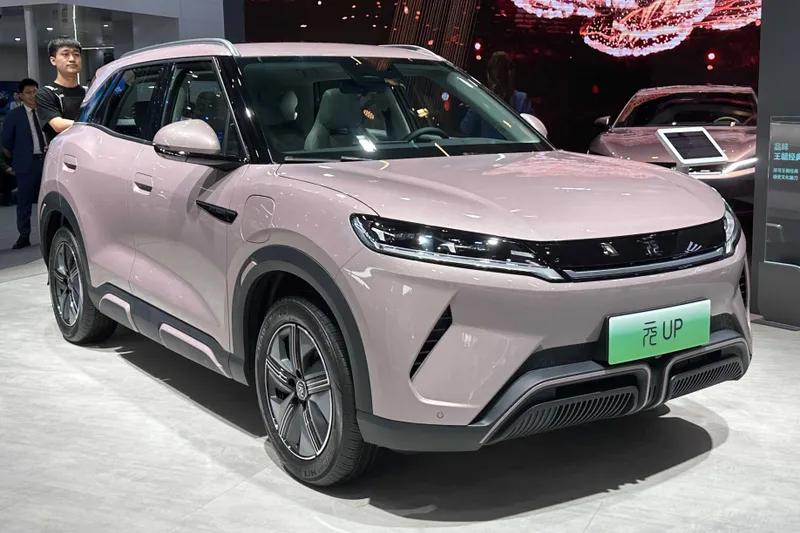 BYD yuan up smart 2 ev naqd va halol nasiya