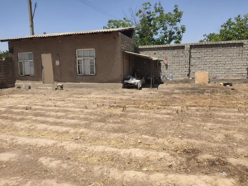 Yer sotiladi! Dacha yoki uy qurib yashash uchun juda qulay
