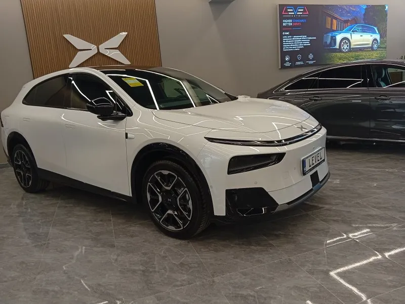 XPENG G7 Hybrid (EREV) — YANGI! 0 km XPENG G7 Hybrid (EREV) — YANGI! 0 km