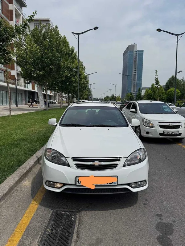 Chevrolet Jentra