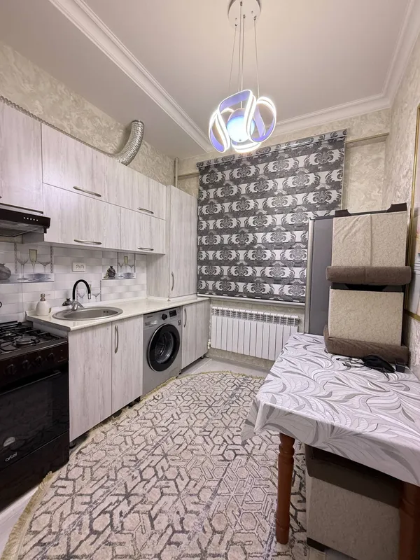 ПРОДАЁТСЯ квартира Юнусабад 19 квартал Новостройка 7
