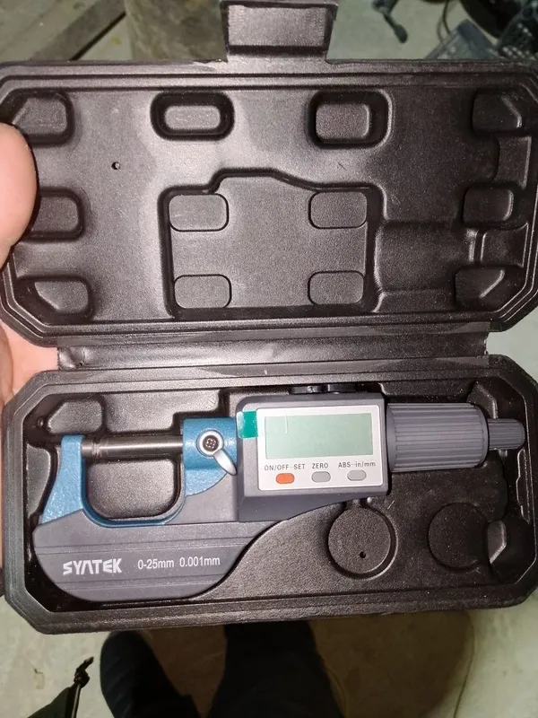 Elektroniy shtangel 2.5 smgacha oʻlchaydi yangi sotiladi 1 Elektroniy shtangel 2.5 smgacha oʻlchaydi yangi sotiladi 1
